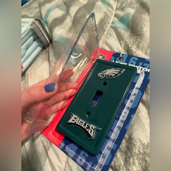 🦅 Philadelphia Eagles Light Switch Cover - Picture 6 of 7